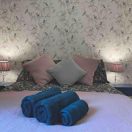 West London Stunning Garden Flat - Period Features Apartment Luaran gambar