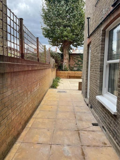 West London Stunning Garden Flat - Period Features Apartment Luaran gambar