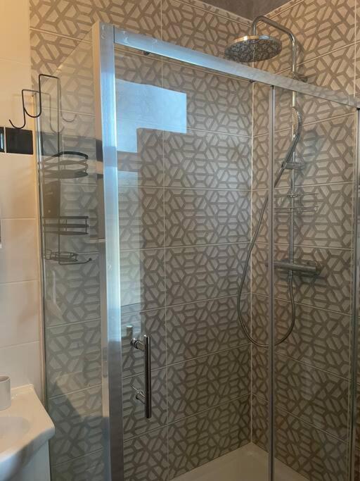 West London Stunning Garden Flat - Period Features Apartment Luaran gambar